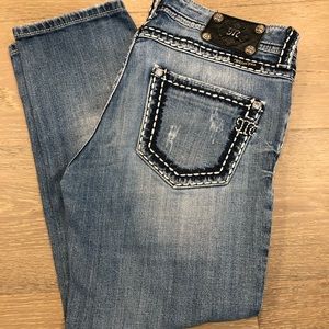 Boyfriend cut Miss Me capris